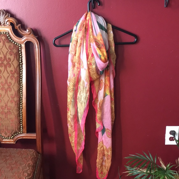 Beautiful Colorful Scarf - Picture 1 of 4
